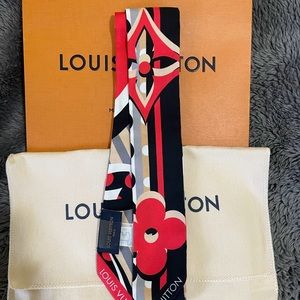 Louis Vuitton Pop Monogram BB Bandeau